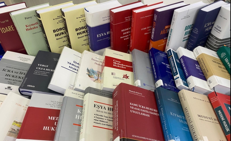 Kütüphanemiz Tüm Ders Kitaplarının Güncel Baskılarını Temin Etti