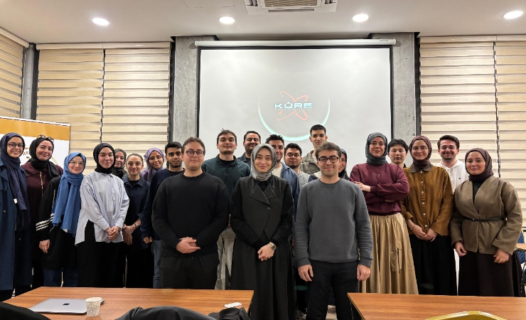 Yeni Nesil AR-GE Kulübü’nden Küre Dijital Ansiklopedi Workshop’u