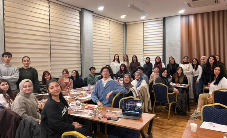 Mizan ve Kültür ile FAÇEV Kulüplerinden Vision Board Etkinliği