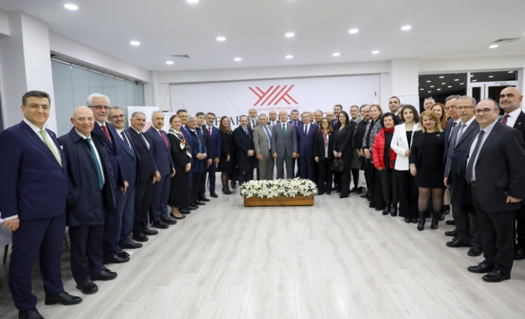 İstanbul'daki Üniversitelerin Rektörleri İftarda Buluştu