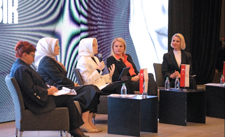 “Güçlü Kadınlar, Güvenli Toplumlar: Şiddetsiz Bir Geleceğin İnşası”