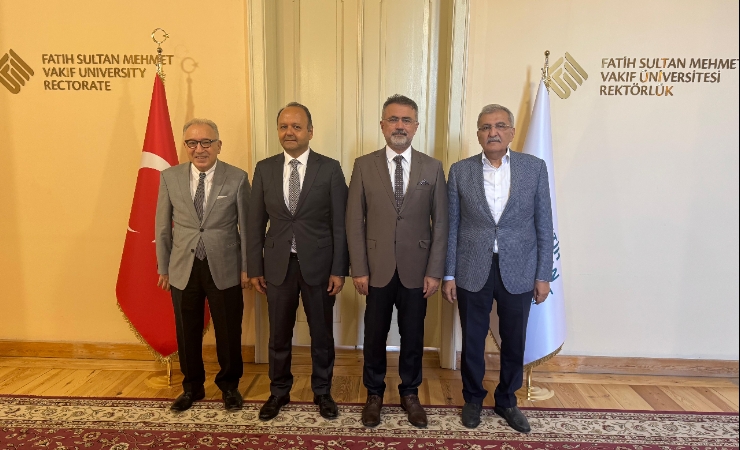 Rektörümüz Prof. Dr. Nevzat Şimşek, Ziyaretçilerini Üniversitemizde Ağırladı