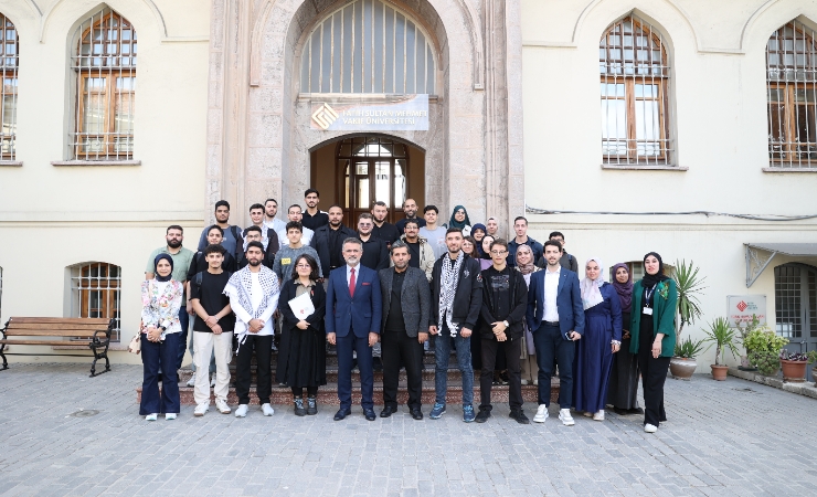 2025-2026 Akademik Yılı Rektör-Öğrenci Buluşmaları Başladı