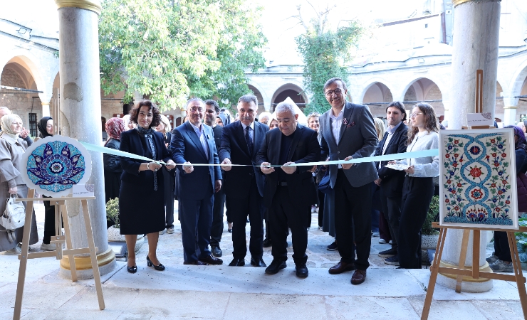 Rüstem Paşa Camii Paneli ve Sergisi Başladı