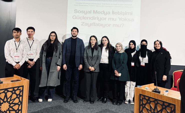 TÜMER Öğrencilerinden Münazara Yarışmasında Büyük Başarı