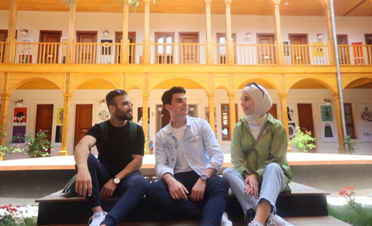 Geleceğin Meslekleri FSM Vakıf Üniversitesi’nde Şekilleniyor
