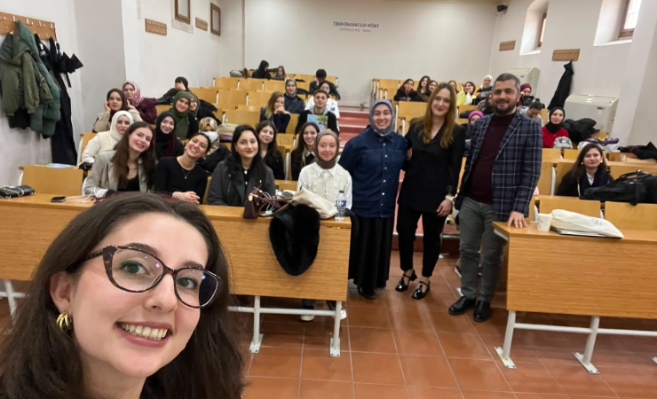 Dünya Gençlik Kulübü Bahar Dönemini Sosyal ve Kişisel Gelişim Etkinlikleriyle Tamamladı